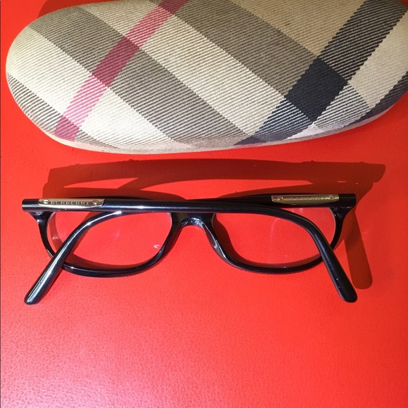 Burberry eyeglasses for kids - Picture 5 of 6